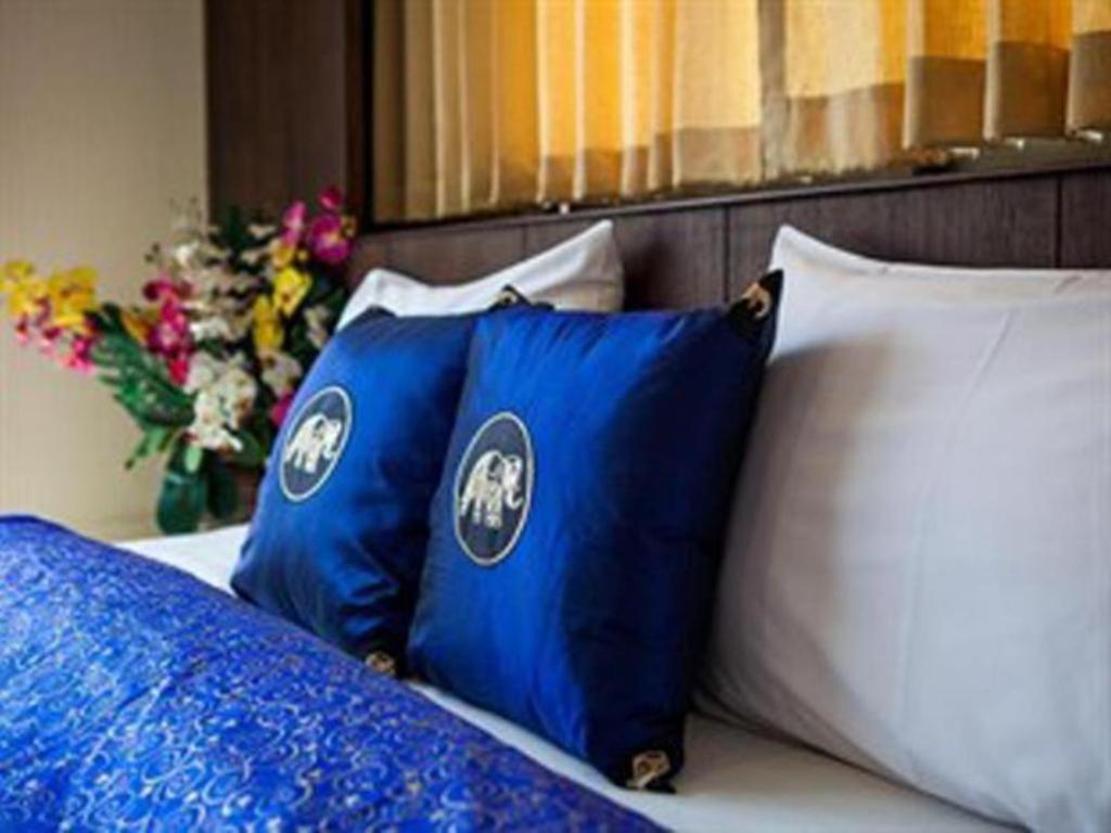 Triple Rund Place Hotel Patong Dış mekan fotoğraf