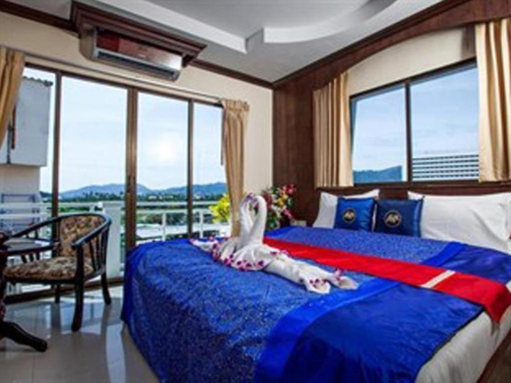 Triple Rund Place Hotel Patong Dış mekan fotoğraf