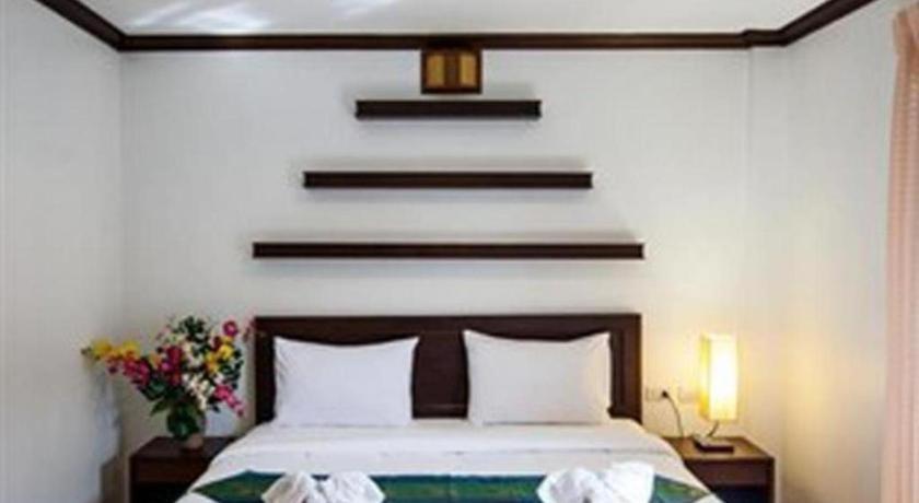 Triple Rund Place Hotel Patong Dış mekan fotoğraf