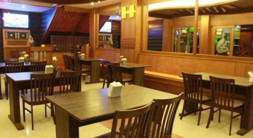 Triple Rund Place Hotel Patong Dış mekan fotoğraf