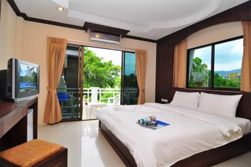 Triple Rund Place Hotel Patong Dış mekan fotoğraf